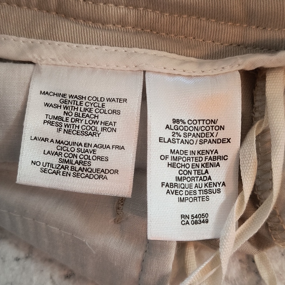 NWT Jones New York Cream Bermuda Shorts Size 4 - Picture 7 of 7